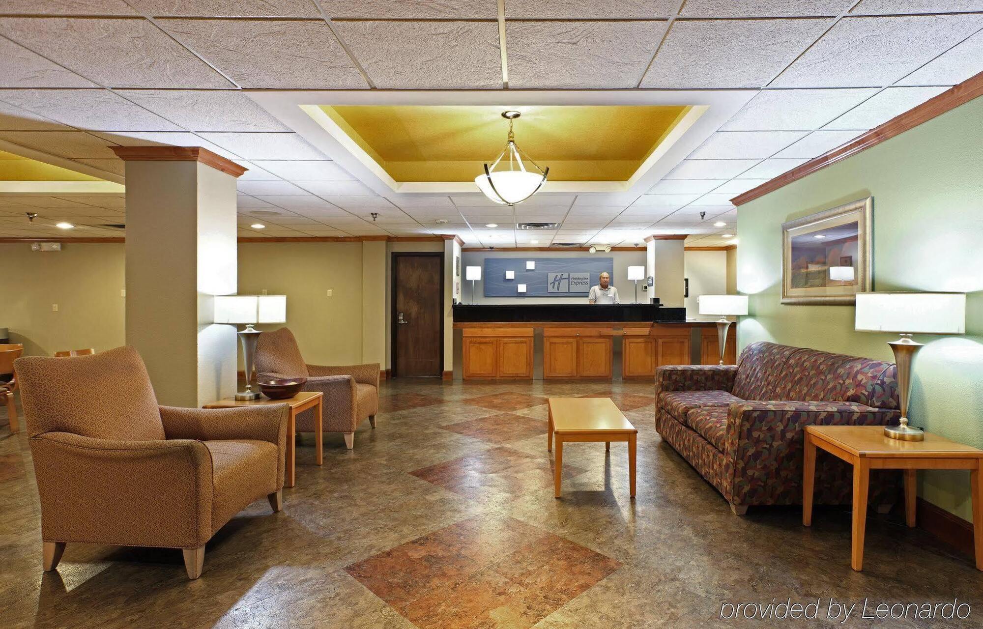 Holiday Inn Express & Suites Fayetteville University Of Arkansas Area By Ihg Εξωτερικό φωτογραφία